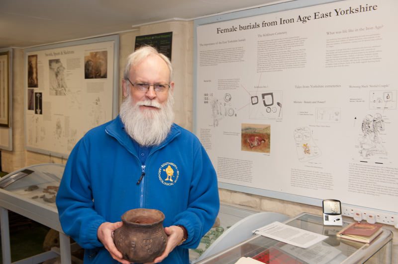 Southburn Archaeological Museum (S.A.M.) - Moving to Green Lane Nafferton 2016