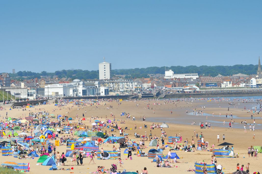 In pictures Bridlington basks in glorious summer sunshine as heatwave continues The Driffield