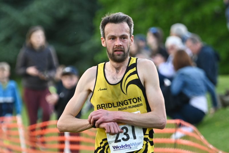 PHOTOS: Sledmere Sunset Trail 10k race - The Wolds Weekly Newspaper