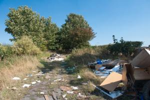 Sandy Lane, Harpham Road, Kilham, fly tipping