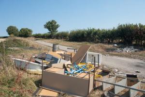 Sandy Lane, Harpham Road, Kilham, fly tipping